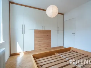Pronájem bytu 3+1, Brno, Šeříková, 86 m2