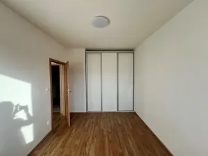 Pronájem bytu 2+kk, Plzeň, Vochovská, 43 m2