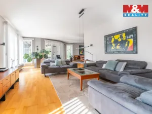 Prodej rodinného domu, Žlutava, 279 m2