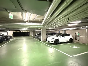 Pronájem kanceláře, Brno, Úzká, 300 m2