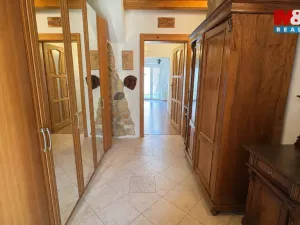 Prodej rodinného domu, Hranice - Hranice IV-Drahotuše, Hranická, 347 m2