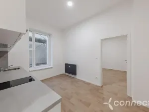 Prodej bytu 2+1, Přerov, Husova, 61 m2