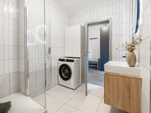 Prodej bytu 1+kk, Praha - Karlín, Peckova, 77 m2