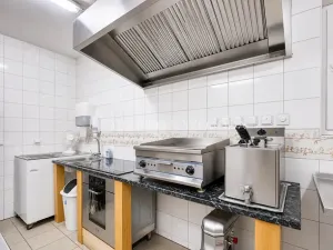 Prodej ubytování, Číměř, 650 m2