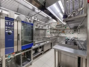 Prodej činžovního domu, Praha - Nové Město, Tyršova, 655 m2
