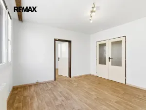 Prodej bytu 3+1, Praha - Háje, Mejstříkova, 61 m2