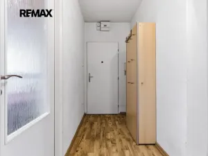 Prodej bytu 3+kk, Praha - Prosek, Vysočanská, 73 m2