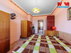 Prodej bytu 2+1, Karlovy Vary - Stará Role, Závodu míru, 59 m2