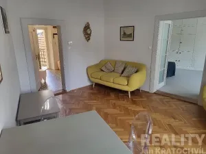 Pronájem bytu 2+1, Praha - Malá Strana, Maltézské náměstí, 76 m2