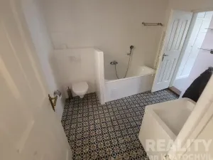 Pronájem bytu 2+1, Praha - Malá Strana, Maltézské náměstí, 76 m2