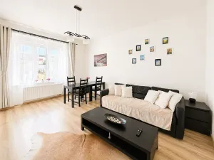 Prodej bytu 2+1, Praha - Smíchov, Vltavská, 57 m2