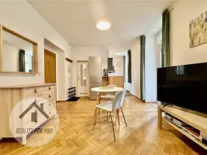 Pronájem bytu 1+kk, Praha - Smíchov, Mozartova, 44 m2