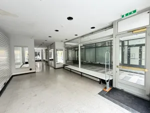 Pronájem obchodního prostoru, Praha - Staré Město, Revoluční, 70 m2