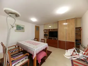 Prodej vícegeneračního domu, Jasenice, Chorvatsko, 185 m2