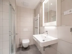 Pronájem bytu 1+kk, Praha, Milánská, 35 m2