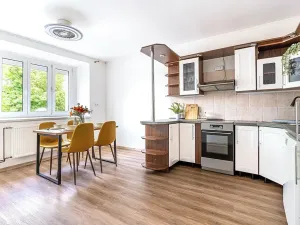 Prodej rodinného domu, Zásmuky, Komenského nám., 133 m2