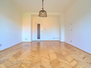 Pronájem bytu 2+1, Praha - Žižkov, Biskupcova, 81 m2