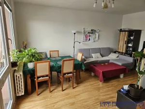 Pronájem bytu 3+1, Hradec Králové, Pod Strání, 74 m2