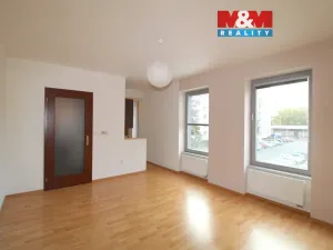 Pronájem bytu 1+kk, Kolín, Roháčova, 29 m2