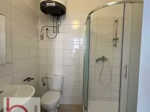 Pronájem bytu 1+1, České Budějovice, Matice školské, 40 m2