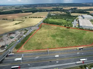 Pronájem komerčního pozemku, Praha, 5000 m2