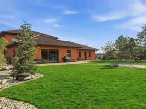 Prodej kanceláře, Velké Přítočno, Sluneční, 350 m2
