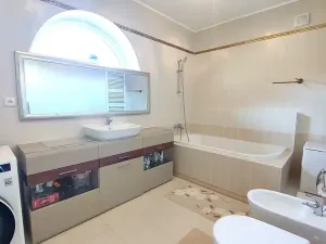 Prodej vily, Svárov, 326 m2