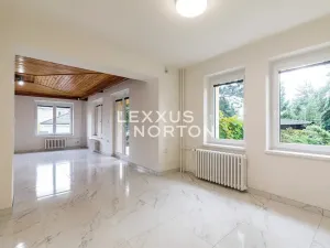 Pronájem rodinného domu, Praha, Ke smrčině, 270 m2