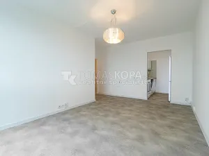 Pronájem bytu 2+kk, Praha - Bohnice, Poznaňská, 44 m2