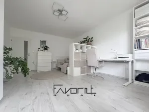 Prodej bytu 3+kk, Ostrava, Slavíkova, 85 m2
