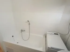 Pronájem bytu 2+kk, Praha - Bubeneč, Raisova, 41 m2