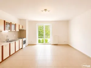 Pronájem bytu 1+kk, Praha - Újezd nad Lesy, Staroújezdská, 43 m2