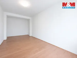 Prodej bytu 3+1, Bukovany, 84 m2