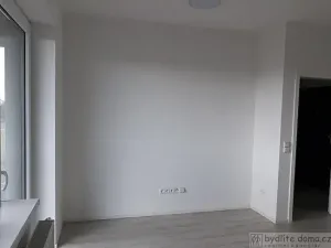 Pronájem bytu 1+kk, Tábor, U Areálu, 31 m2