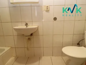 Prodej bytu 1+1, Karlovy Vary, Lad. Koubka, 29 m2