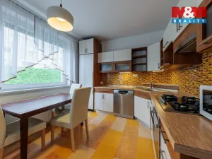Prodej bytu 3+1, Sokolov, Slovenská, 76 m2