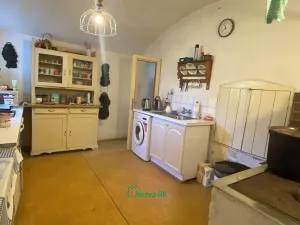 Prodej obchodního prostoru, Varvažov, 1358 m2