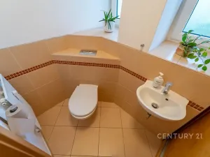 Pronájem bytu 3+1, Praha - Hloubětín, Poděbradská, 108 m2