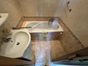 Prodej bytu 2+1, Podbořany, Sídliště Míru, 73 m2