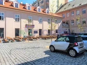 Pronájem kanceláře, Praha - Karlín, Sokolovská, 220 m2