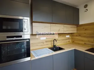 Pronájem bytu 2+1, Plzeň, Blatenská, 51 m2