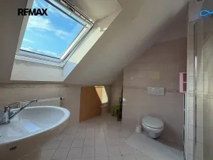 Pronájem bytu 1+kk, Praha - Dejvice, Koulova, 30 m2