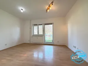 Pronájem bytu 2+1, Krnov, Albrechtická, 60 m2