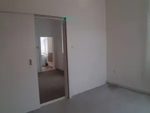 Pronájem bytu 2+kk, Chrudim, Víta Nejedlého, 42 m2
