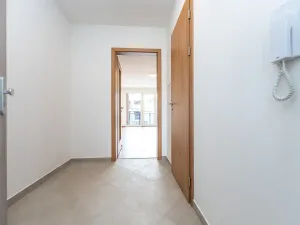Pronájem bytu 1+kk, Praha - Háje, Výstavní, 33 m2