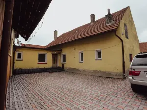 Prodej vícegeneračního domu, Malíkovice, 210 m2