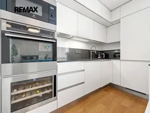 Pronájem bytu 3+kk, Praha - Hrdlořezy, Učňovská, 71 m2