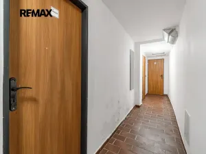 Pronájem restaurace, Praha - Nusle, Sekaninova, 254 m2