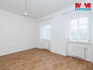 Pronájem bytu 1+kk, Studeněves, 33 m2