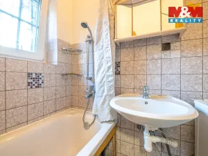 Prodej bytu 3+1, Nový Bor - Arnultovice, Gen. Svobody, 97 m2